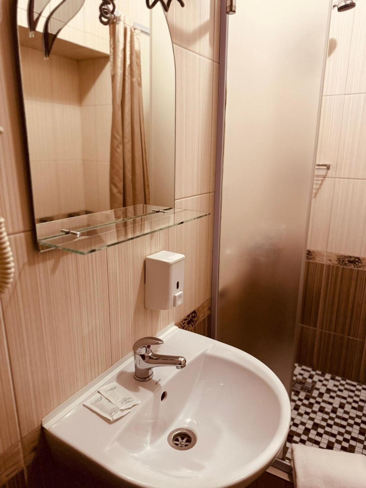 إلفيف Apart Hotel Avinos المظهر الخارجي الصورة